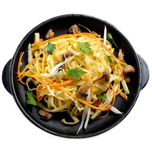 Яичная лапша с овощами